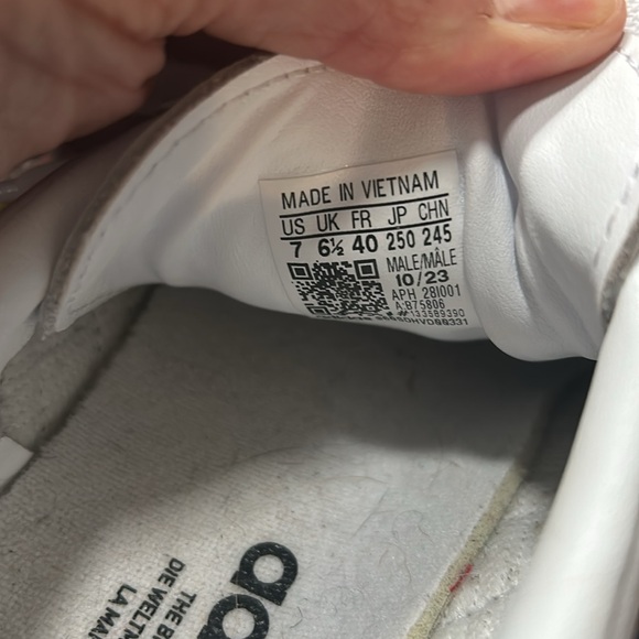 Adidas samba. Size US 7 - Picture 5 of 6